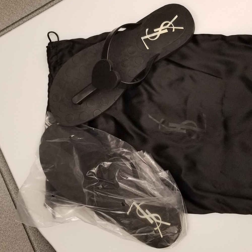 NEW Black Yves Saint LaurentThong Flip Flops YSL - Picture 3 of 8